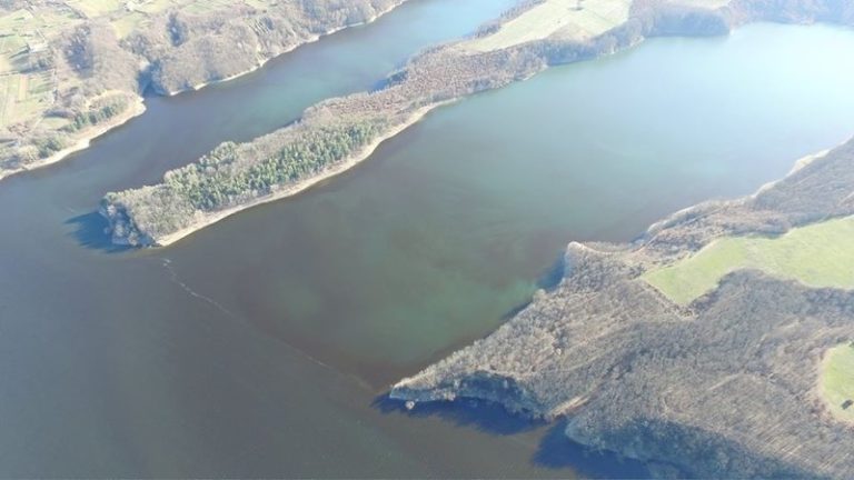 Immagine aerea della zona interessata dallo sversamento di petrolio dal Centro Olii Val d'Agri dell'Eni, a Viggiano (Pz).