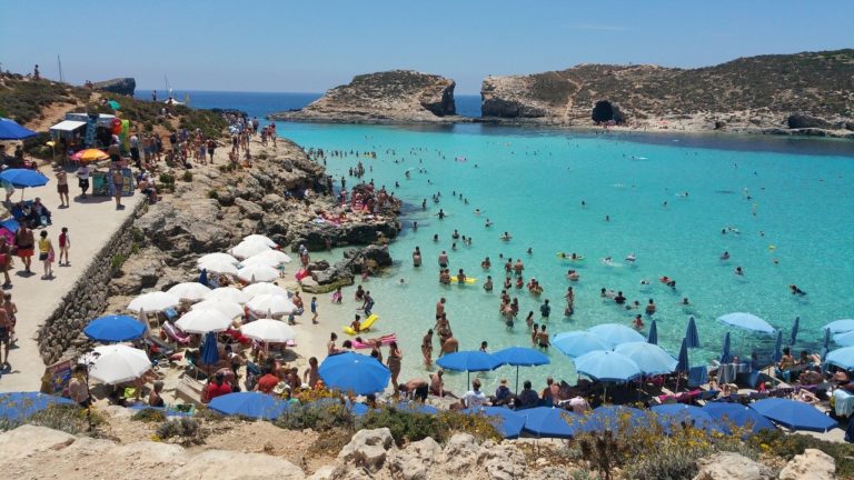 Malta, l'isola del tesoro fiscale che priva l'Europa di miliardi di euro