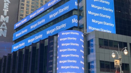 Morgan Stanley, palazzo a Times Square, New York 2019 - fonte Wikimedia Icc1977 [CC BY-SA 4.0]