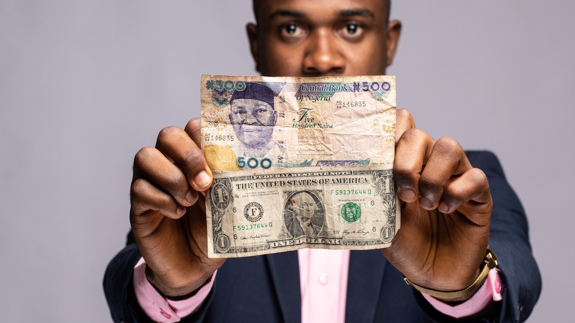 naira nigeria dollaro