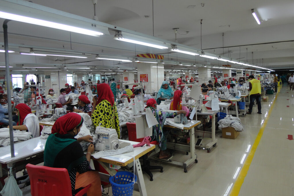 fabbrica tessile in Bangladesh 