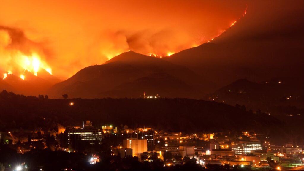 Crisi climatiche Cambiamenti climatici California Mayotte