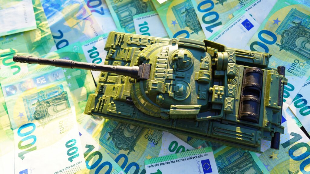 Europa Cartolarizzazioni Banche Finanza Armi Guerra