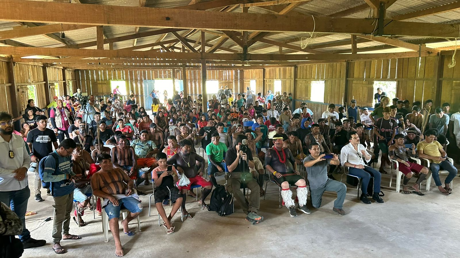 assemblea_parakana_titolo_terra_indigena paulo bull