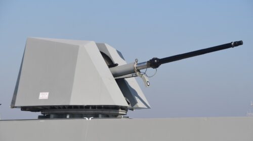 cannone navale oto melara leonardo