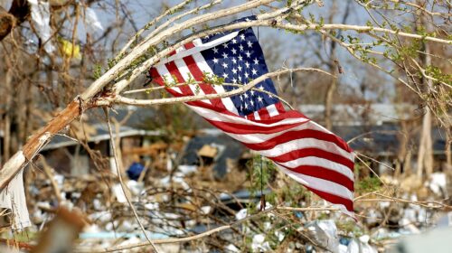 capitalismo disastri Bruce W Smith iStockPhoto