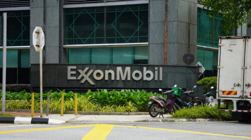 ExxonMobil fa causa alla California