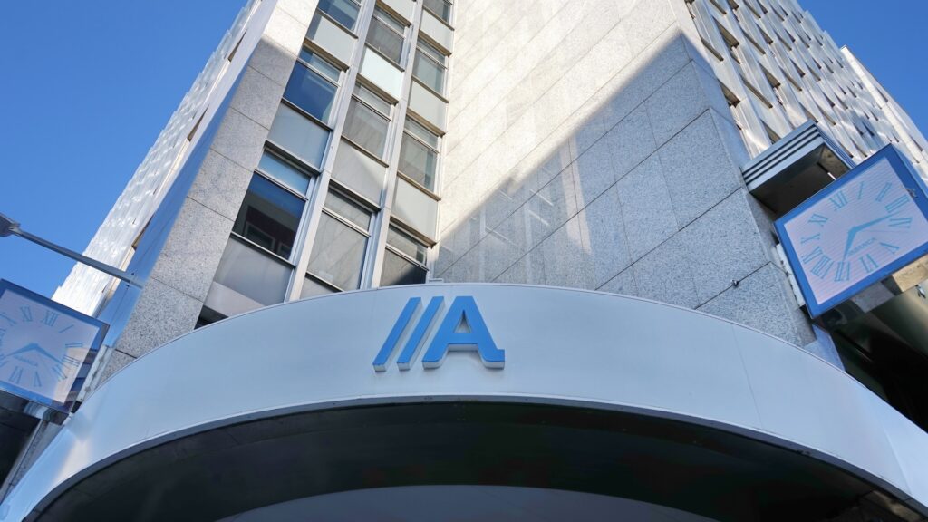 Facciata della sede principale di 'ABANCA' nella città di Coruña Coruna, Galizia, Spagna Tenreiro iStockPhoto sanzioni bce