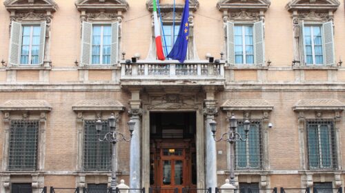 Controfinanziaria Sbilanciamoci! Legge di bilancio Governo Ponte Riarmo Tasse Lavoro