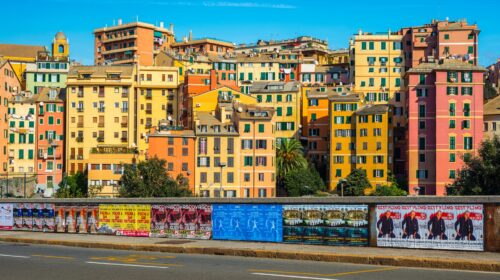 genova pubblicità fossili travellaggio iStockPhoto