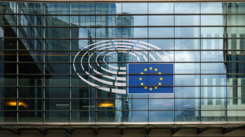 il Parlamento europeo si esprime sulla revisione del regolamento Sfdr