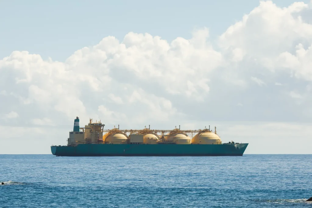 Nave gasiera per il trasporto di gas naturale liquefatto (Gnl)