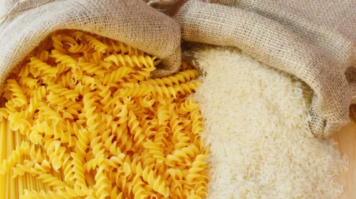 Pasta e riso crudi in sacchi di iuta, contaminazione da cadmio